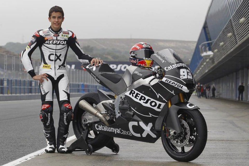 Moto - News: Marquez: un campione... Patentato!