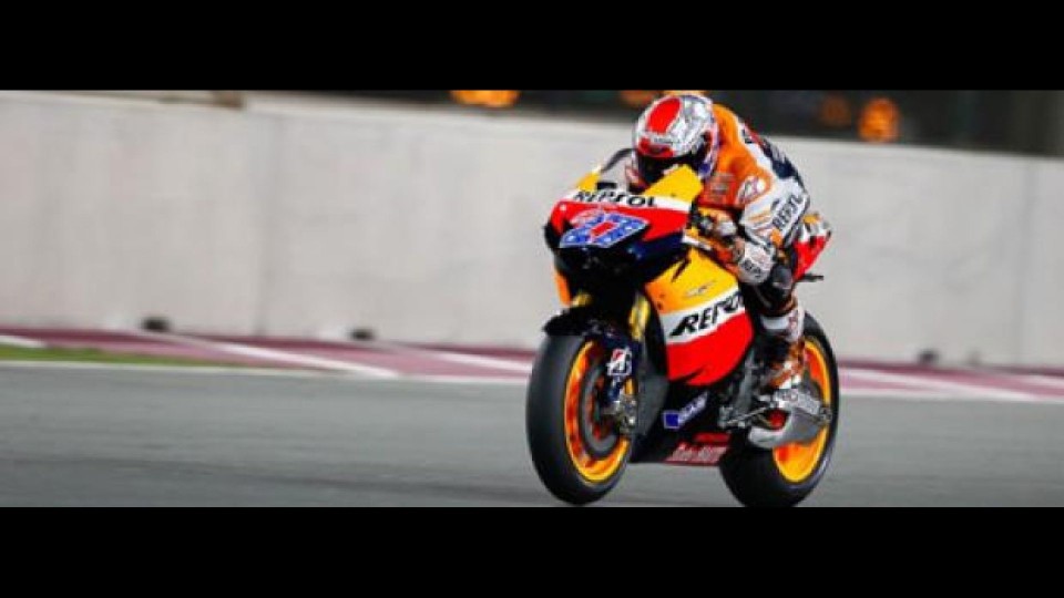Moto - News: MotoGP 2011, Losail, Day 2: Stoner chiude al top