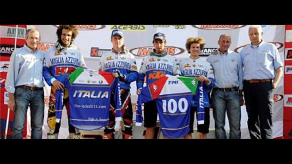 Moto - News: Svelata la maglia azzurra 2011 Moto - News: Svelata la maglia azzurra 2011