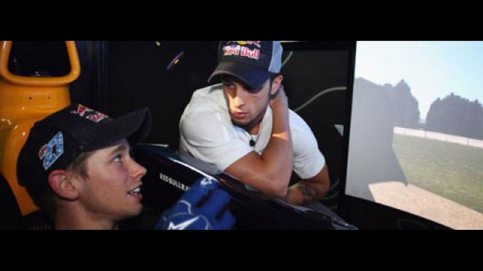 Moto - News: I piloti Repsol Honda visitano la Red Bull Racing F1 Moto - News: I piloti Repsol Honda visitano la Red Bull Racing F1