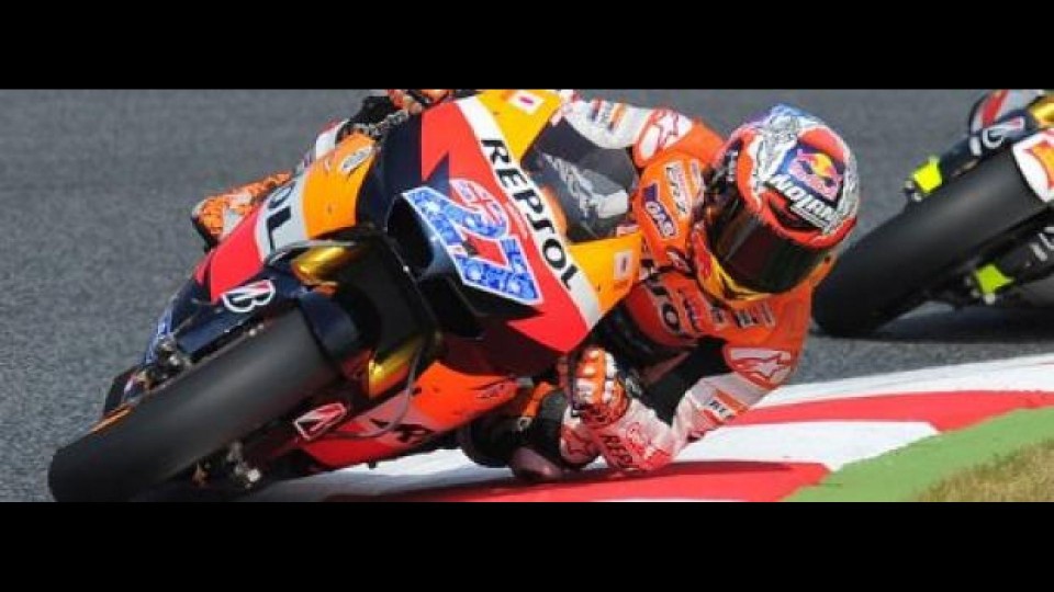 Moto - News: MotoGP, Catalunya, gara: Stoner impone la sua legge Moto - News: MotoGP, Catalunya, gara: Stoner impone la sua legge