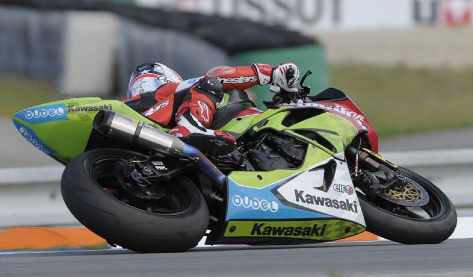 Moto - News: Broc Parkes prenota la Supersport