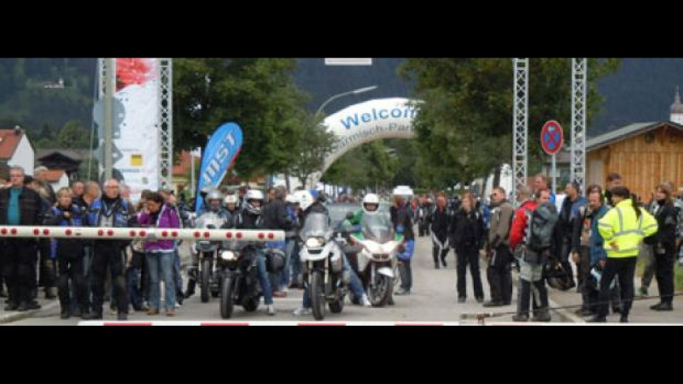 Moto - News: L'emozione dei BMW Motorrad Days 2011, da Garmisch