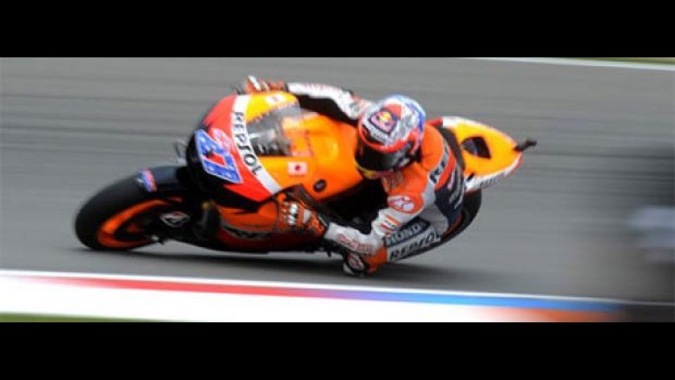 Moto - News: MotoGP 2011, Brno, Gara: Stoner imprendibile