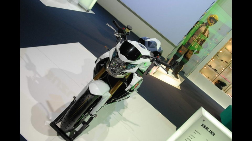 Moto - Gallery: Suzuki - Virus 1000 - IAA Francoforte