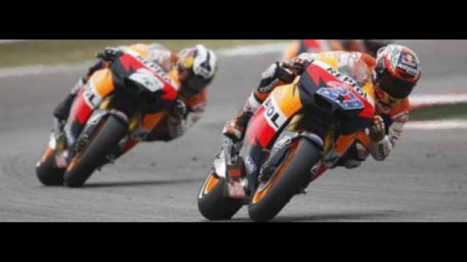 Moto - News: MotoGP 2011 Aragon: Stoner risponde a Lorenzo