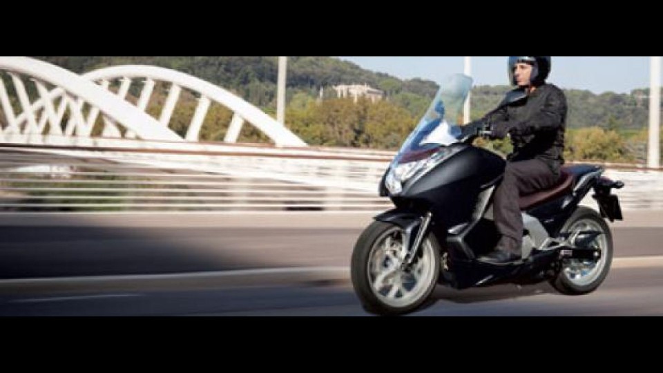 Moto - News: Honda Integra 2012