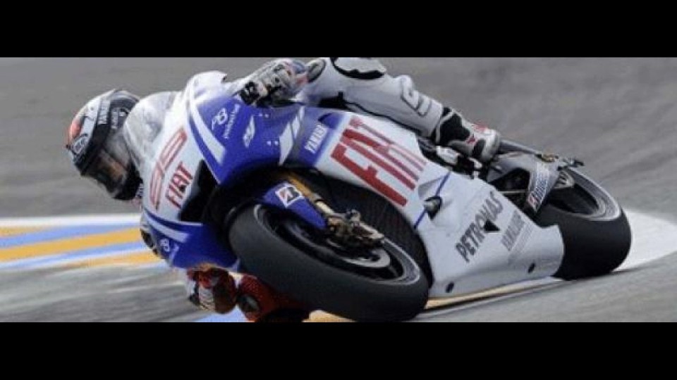 Moto - News: MotoGP 2011: Lorenzo non gareggerà a Valencia