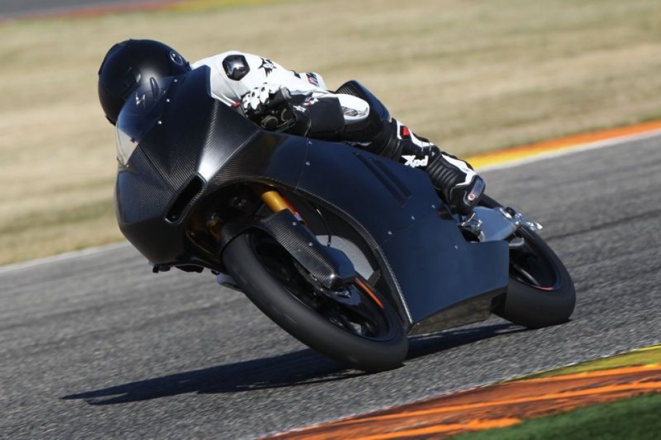 Moto - News: Moto3: Kalex/KTM in pista a Valencia