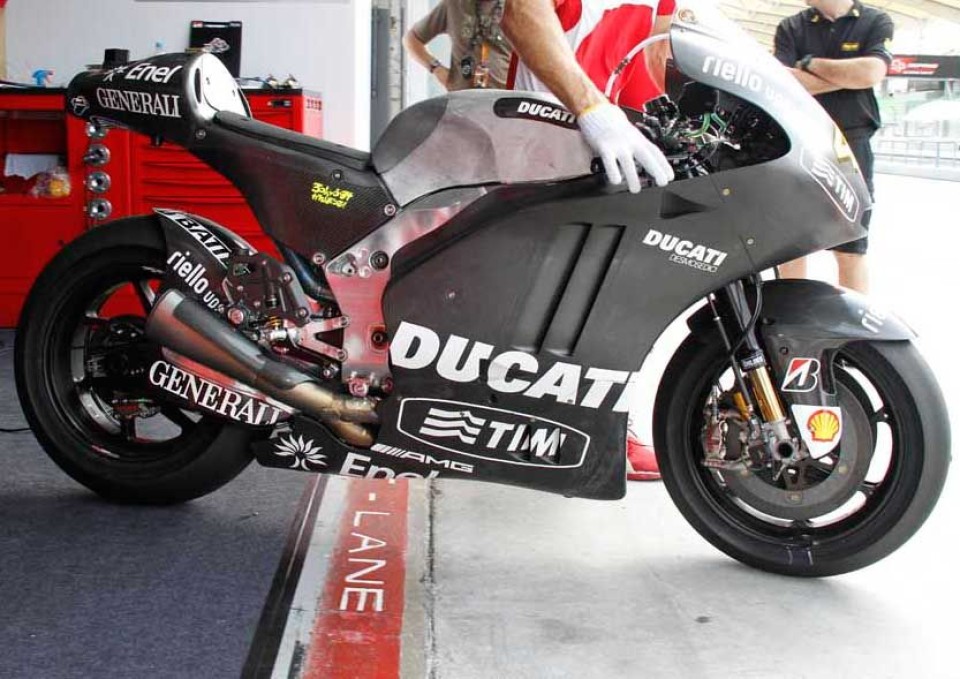 Ducati GP12: le prime immagini