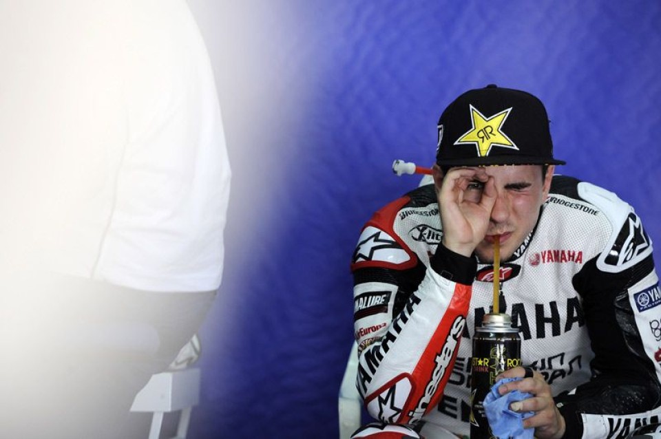 MotoGP: MotoGP, Lorenzo punta Stoner 