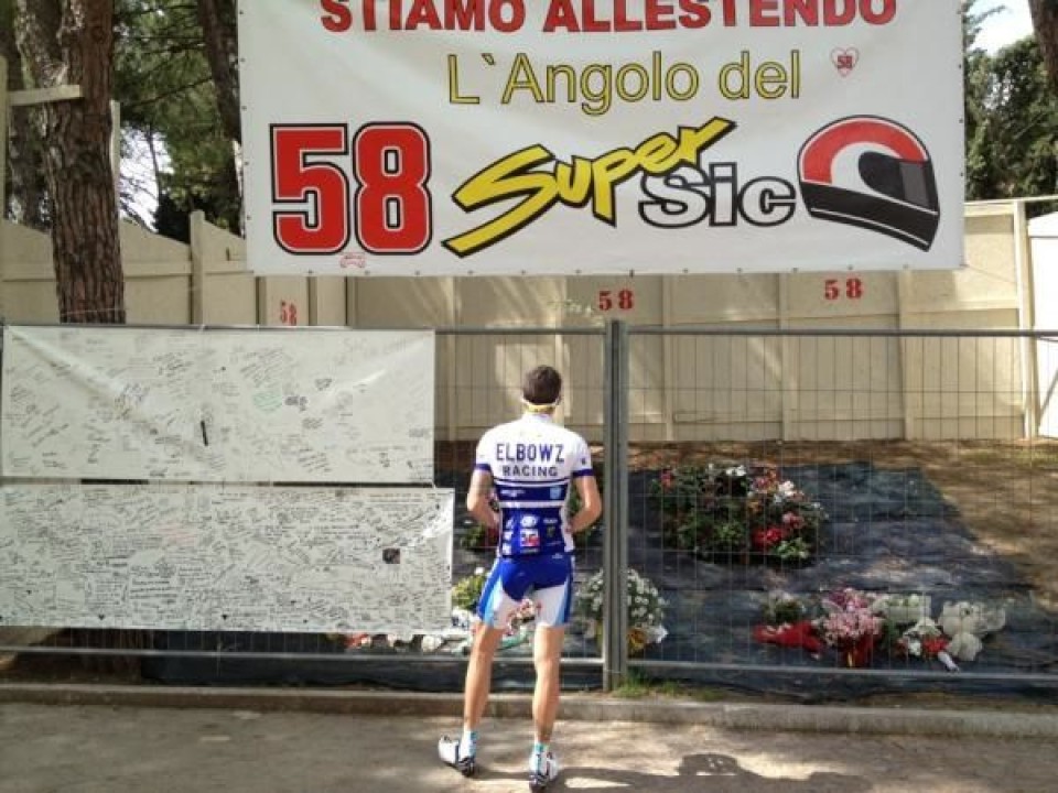 Moto - News: MotoGP: Spies fa tappa da Simoncelli