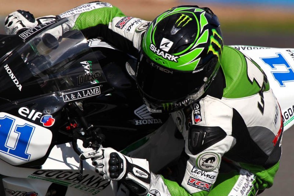 Moto - News: WSS: Sofuoglu si arrende a Lowes