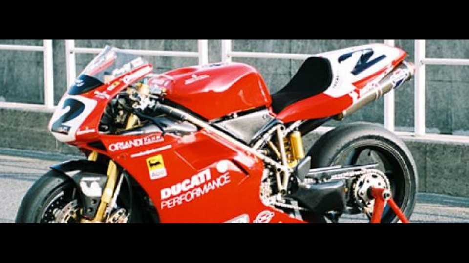 Moto - News: In vendita una Ducati 996 SBK appartenuta a Carl Fogarty