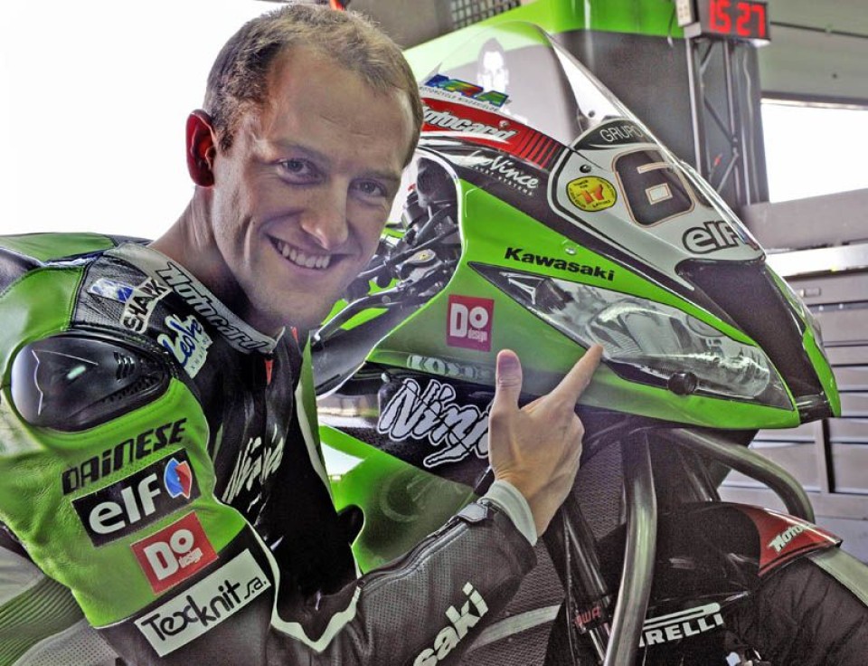 Moto - News: SBK: Sykes veloce anche con la 17"