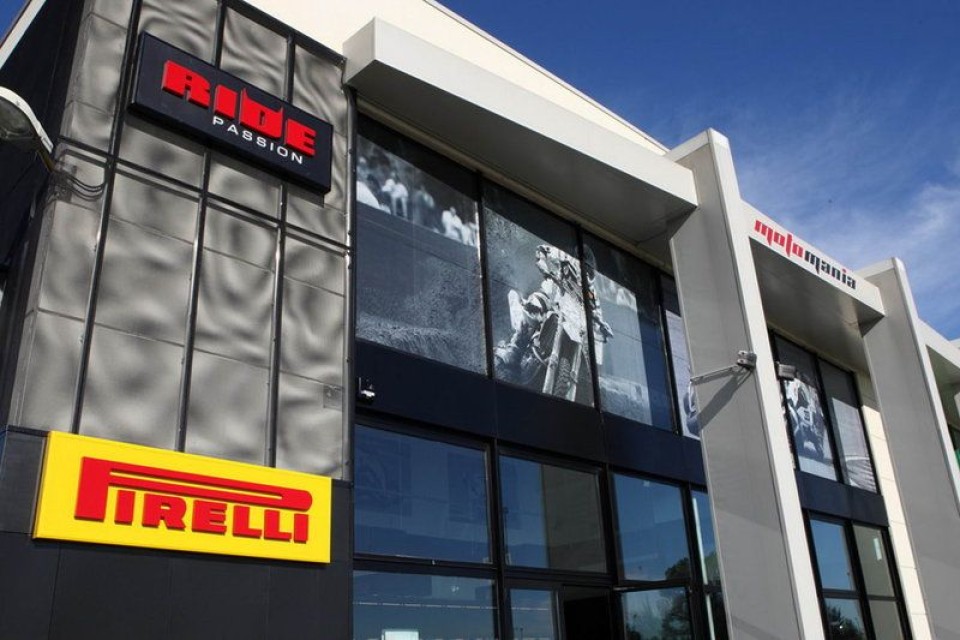 Moto - News: Passione Ride da Pirelli