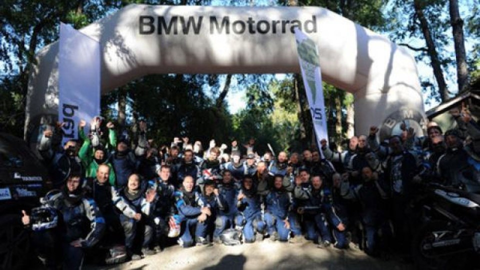 Moto - News: BMW GS Trophy 2012 - Prima Tappa alla squadra Latino Americana