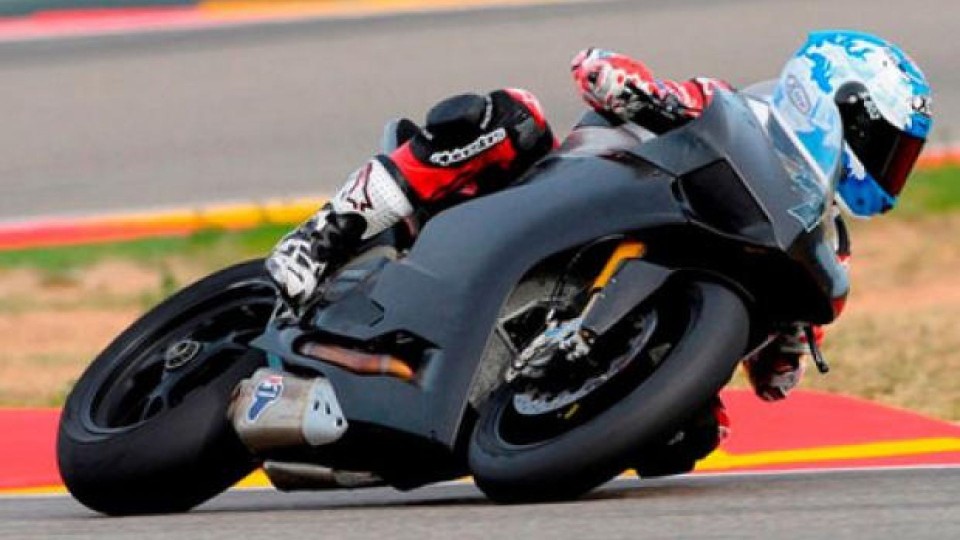 Moto - News: WSBK 2013 - Siglato l'accordo: rinasce il Team Ducati Alstare