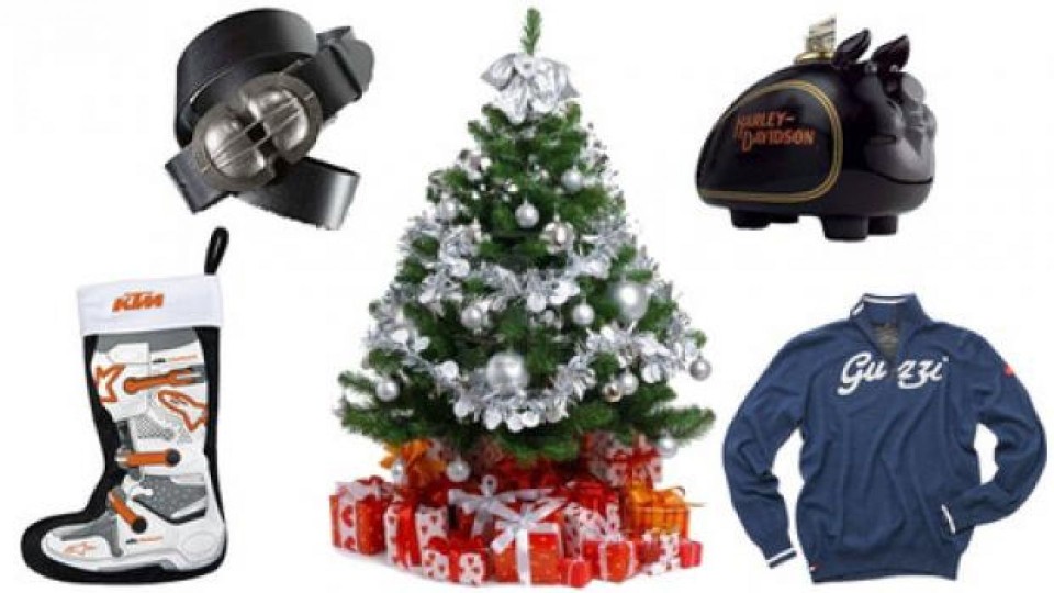 Moto - News: Natale 2012: idee regalo dagli store ufficiali