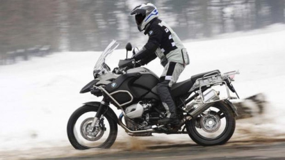 Moto - News: Moto e pneumatici invernali: arriva la direttiva Ministeriale