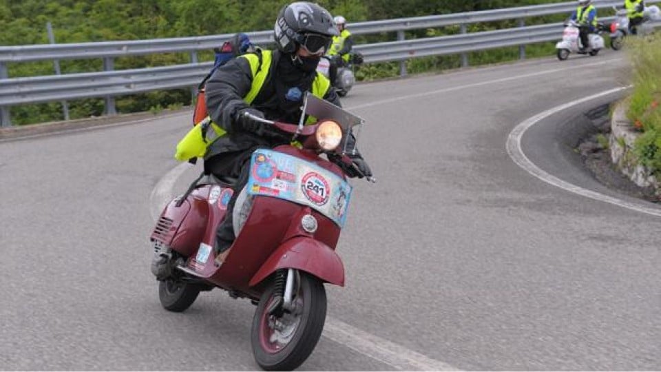 Moto - News: Vespa: 1.000 Km Vespistica 2013: un successo!