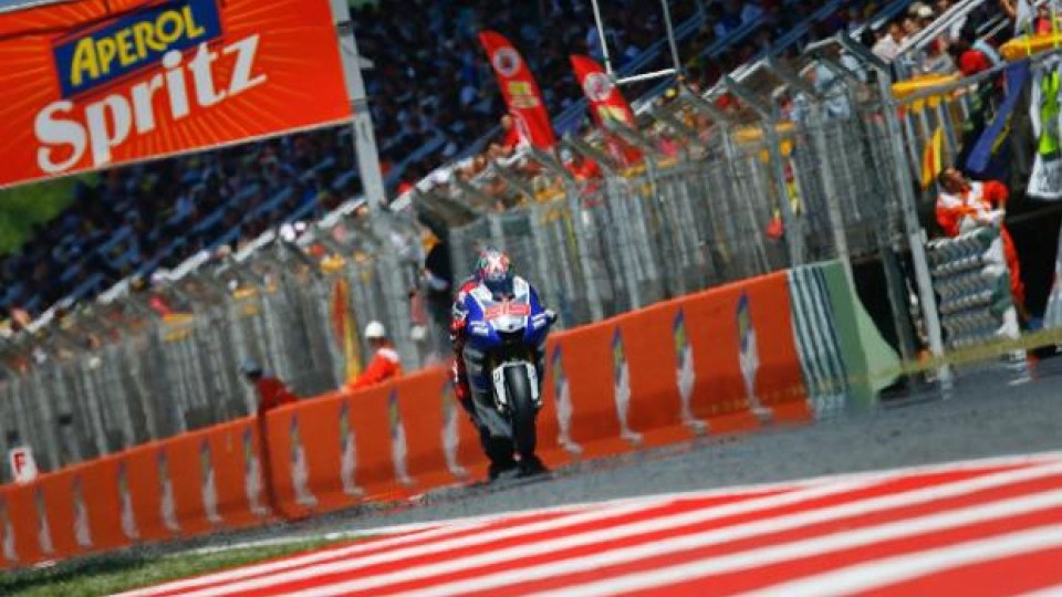 Moto - News: MotoGp 2013, Barcellona: Jorge Lorenzo e la Yamaha perfetti!