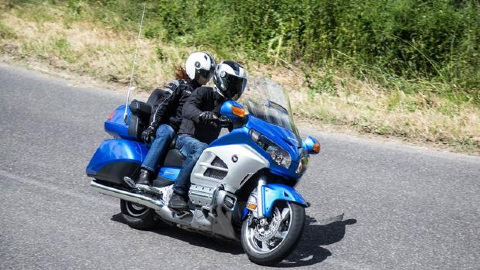 Moto - Test: Honda GL1800 Gold Wing - PROVA