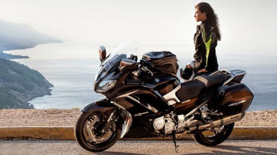 Moto - News: Yamaha FJR1300AE 2014