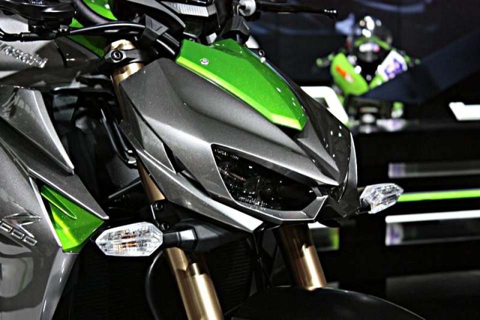 Moto - News: Kawasaki Z1000 : filosofia Sugomi