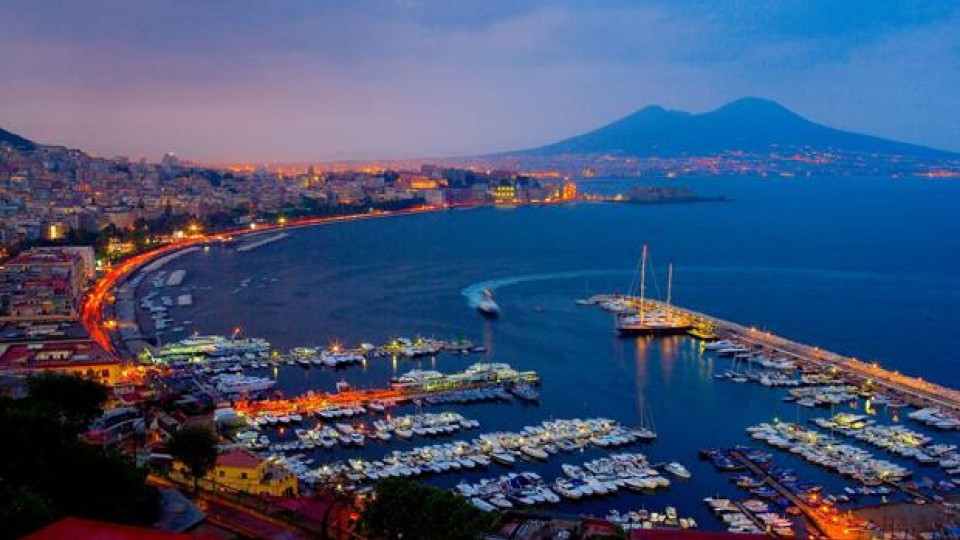 Moto - News: Napoli: anche nella città partenopea è Targhe Alterne