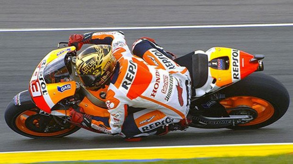 Moto - News: MotoGP 2014, Valencia, gara: una leggenda chiamata Marc
