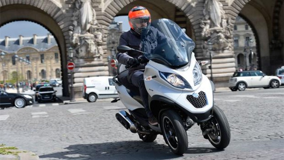 Moto - News: Scooter sharing: in arrivo la 