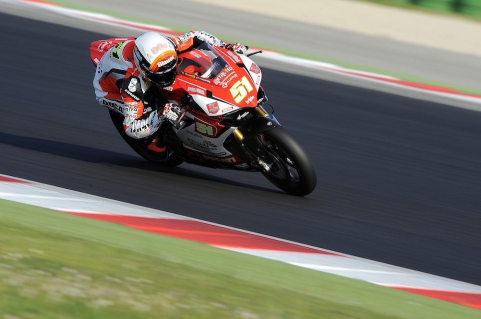 Moto - News: Pirro in pole con la Ducati nel CIV a Misano
