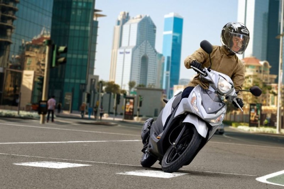 Moto - Scooter: Suzuki Address: agile e...economico