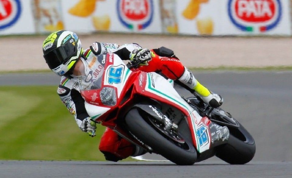 Moto - News: WSS, Donington: riparte la sfida Sofuoglu - Cluzel