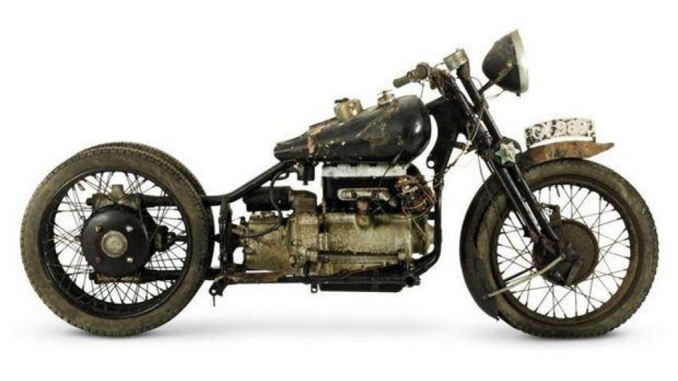 Moto - News: Brough Superior: un tesoro nascosto per 50 anni