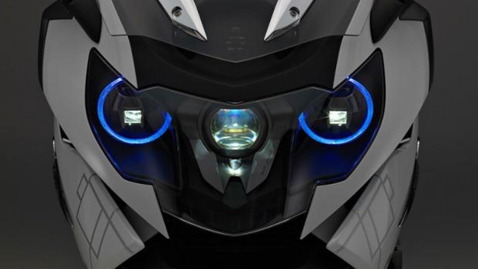 Moto - News: BMW K 1600 GTL Concept con fari laser