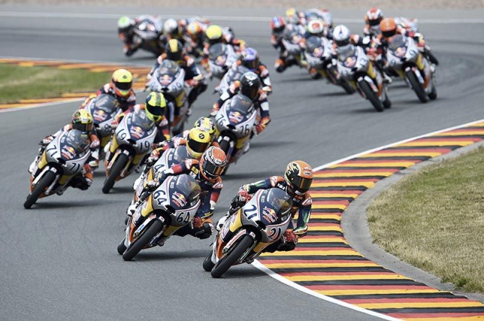 Moto - News: Bonoli, Casadei e Zannoni nella Rookies Cup