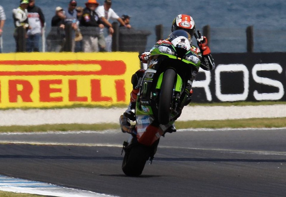 Rea perfetto: vince a Phillip Island