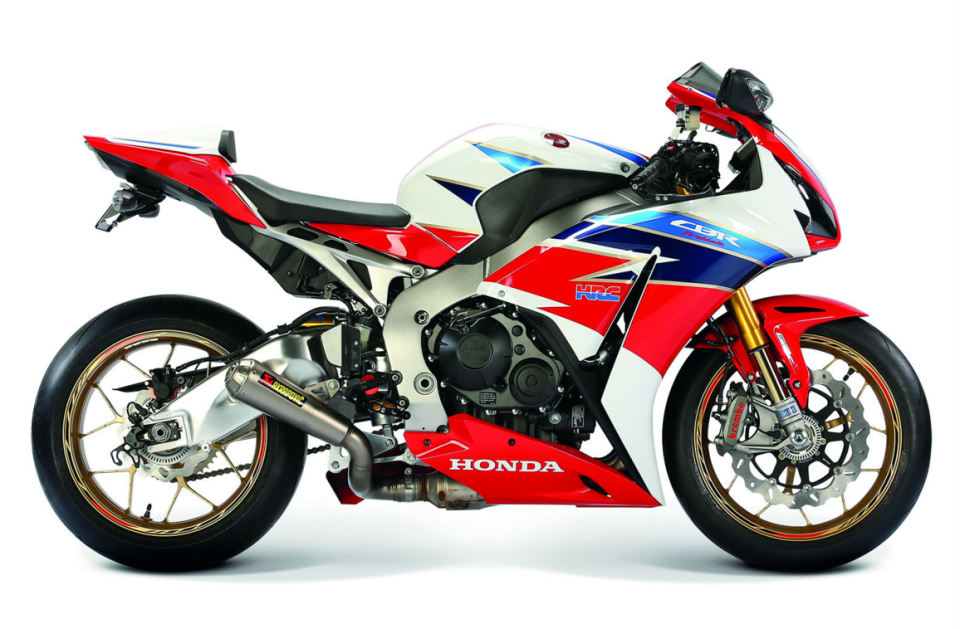 Moto - News: Honda celebrates John McGuinness: CBR TT Special Edition 