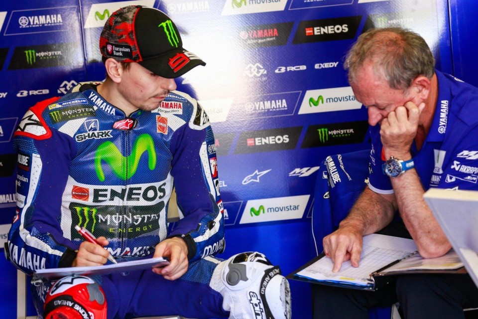 Lorenzo: Rossi's pole position? Like copying at school