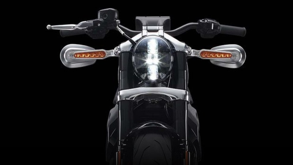 Moto - News: Harley-Davidson Livewire: la versione di serie nel 2021