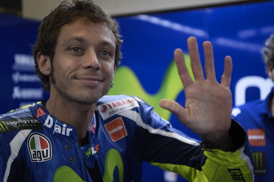 Rossi: risk and luck for this front row