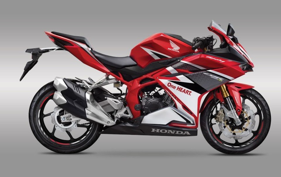 Moto - News: Honda: Indonesian début for the CBR250RR