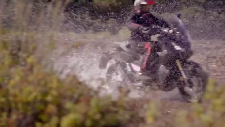 Moto - News: Honda City Adventure: secondo teaser [VIDEO]
