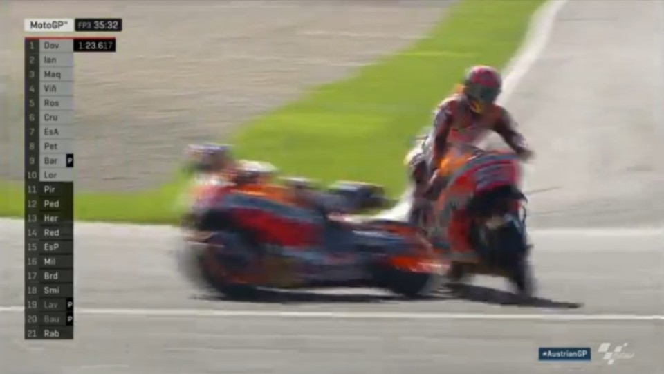 Allarme Marquez: brutta caduta per evitare Pedrosa