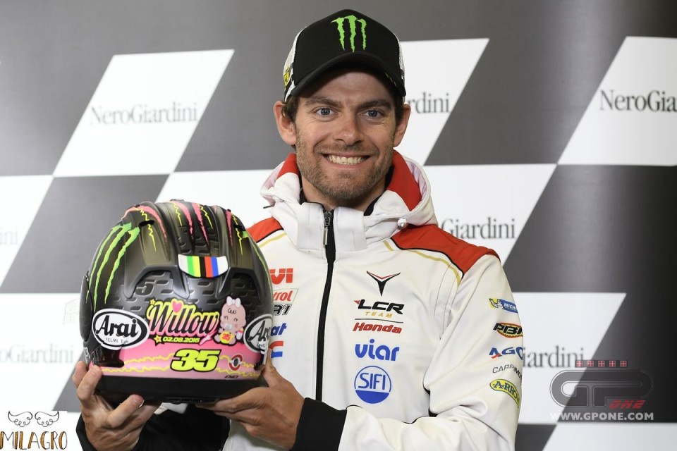 Crutchlow: a helmet for his little Willow