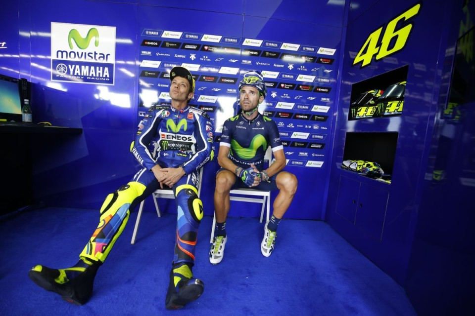 Rossi and Lorenzo moved the challenge to cycling