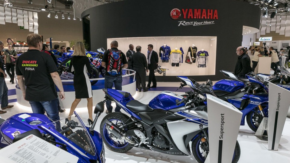 Moto - Gallery: Stand Yamaha a Intermot 2016