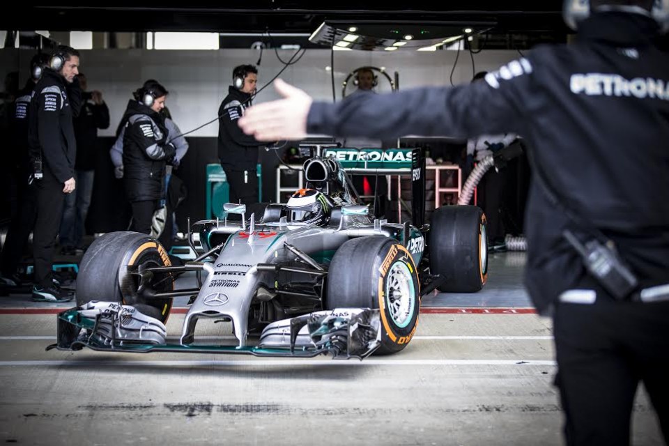 Lorenzo e Mercedes, primo contatto a Silverstone
